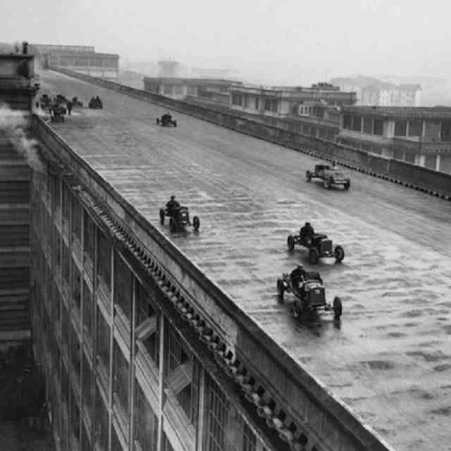 5. Racing cars on the roof of the Fiat Factory in Turin, Italy (1923)