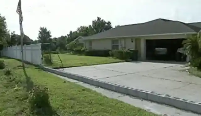 Old Man Teaches His Neighbor A Lesson After He Blocks His Driveway