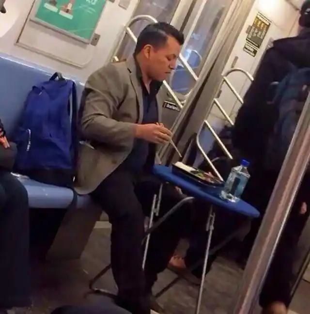 This Kid Refused To Move His Legs On The Subway, So A Stranger Taught Him A Lesson