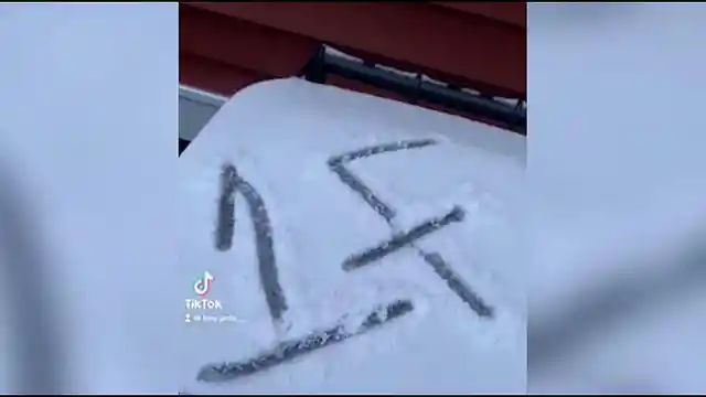 Woman Spots Symbol On Car, Friends Tell Her To Run