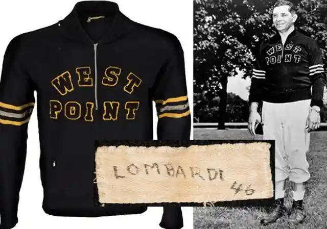 Couple Buys 58 Cents Vince Lombardi Shirt From Flea Market and End Up Making a Small Fortune