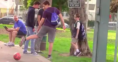 Strangers See Kid Getting Bullied, Their Reaction Is Shocking