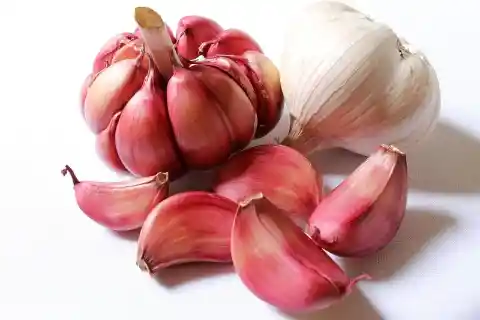 Amazing Benefits of Garlic Cloves That No One Has Ever Told You Before