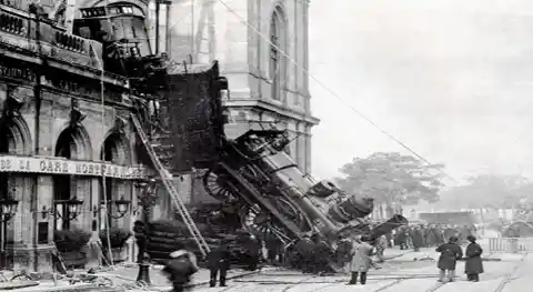 30. A train derails at the Gare Montparnasse in Paris, France, 1895.