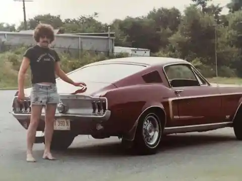 35 Vintage Pictures That Prove Your Parents Are Cooler Than You