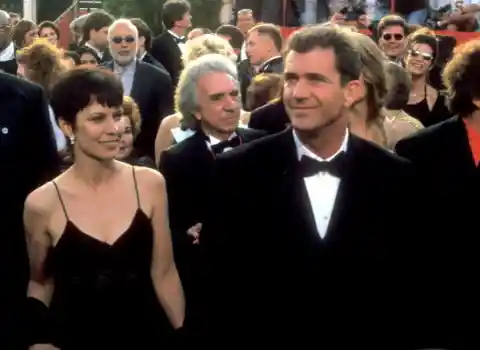 11. Mel Gibson and and Robyn Moore: Other Half Awarded $425 million (2006)