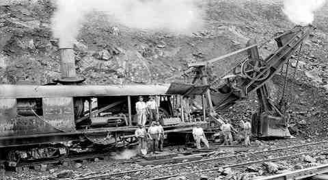 39. Construction of the American Railroad to the west, 1868.