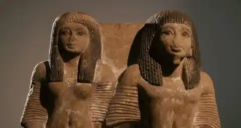 Strange Egyptian Parcel In Museum Leads To Amazing Discovery